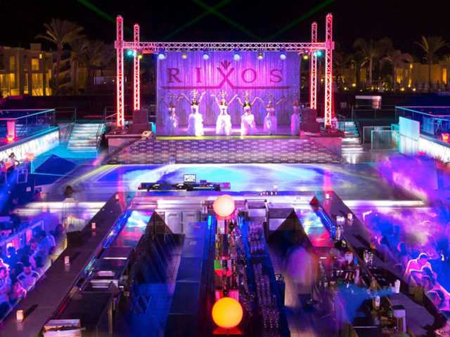 Мировые звезды, фейерверки и шоу. Как пройдет 2022 год в отелях RIXOS в Египте.