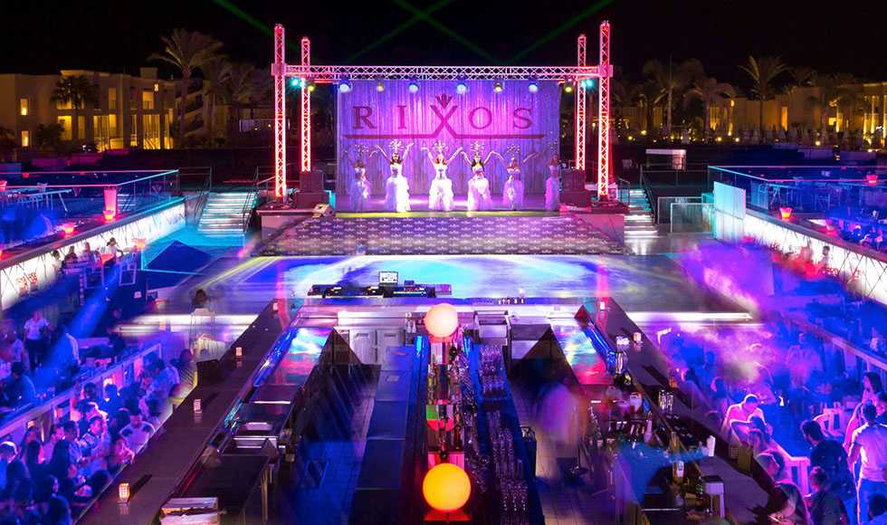 Мировые звезды, фейерверки и шоу. Как пройдет 2022 год в отелях RIXOS в Египте.