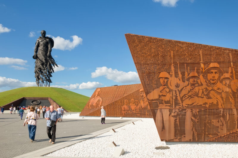 Тверь с экскурсией к Ржевскому мемориалу