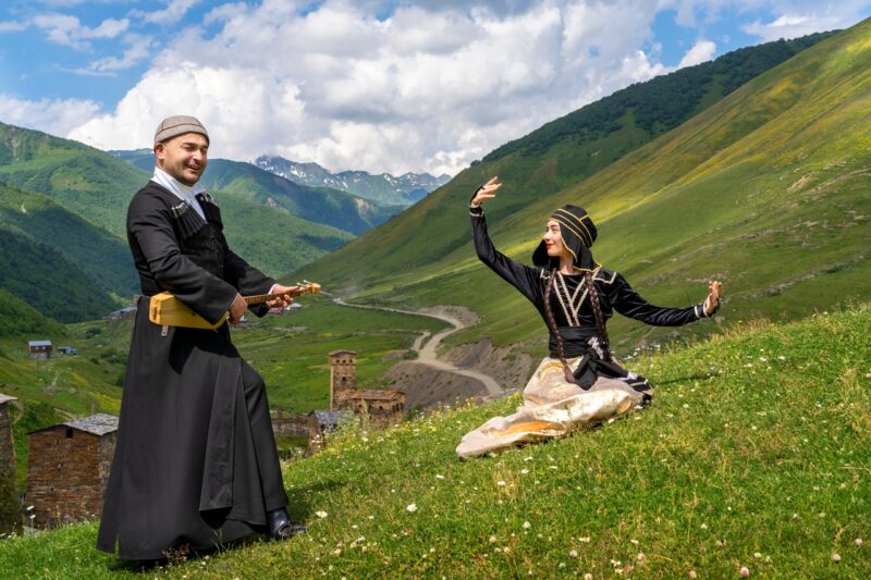 Весь Кавказ от Вершин до Долин