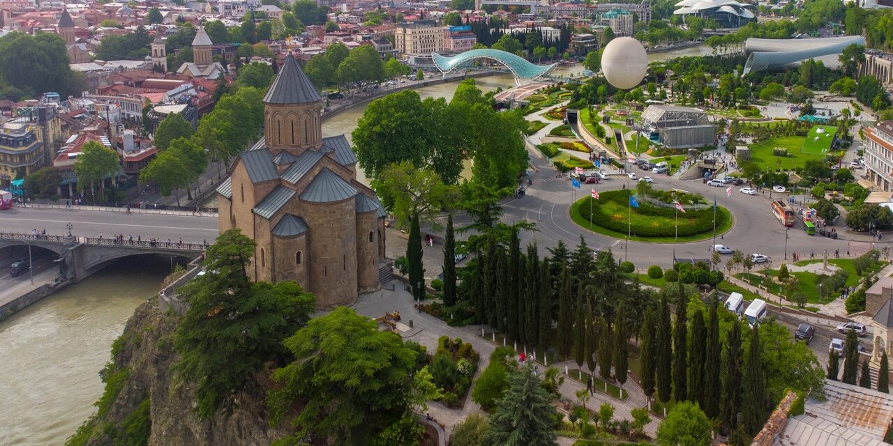 В Грузию Весной